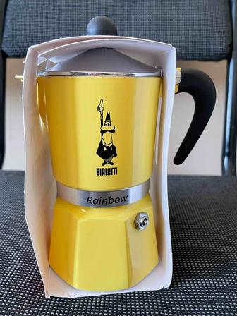 продам гейзерную кофеварку