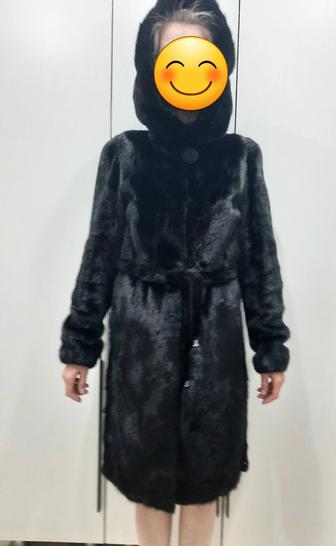 Продам шубу норковую