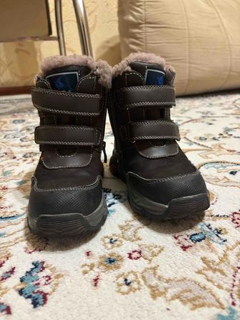 Зимние ботинки