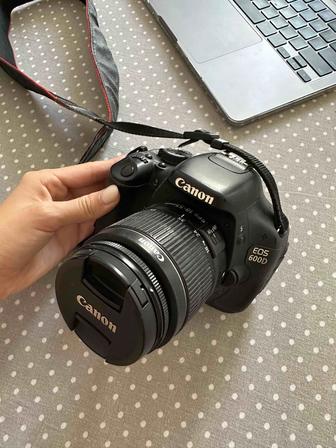 Продам фотоаппарат Canon EOS 600D