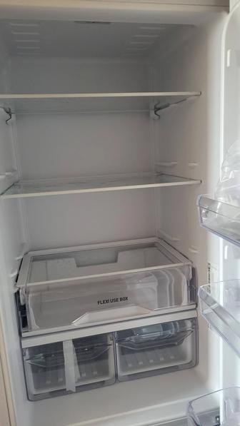 Холодильник Indezit новый энергосберегающий класс А двухдверный морозильная