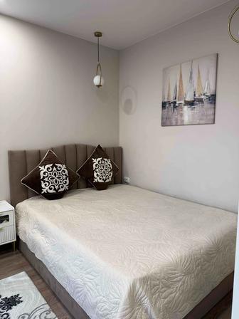 Кровать для спальни