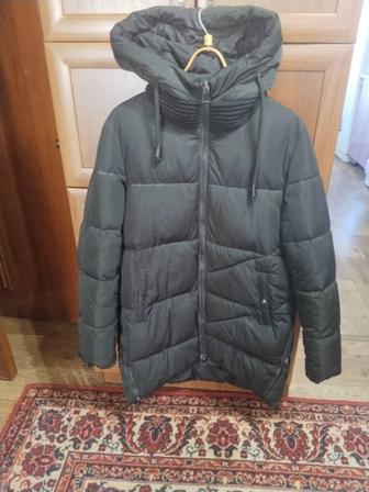 Продам зимнюю куртку