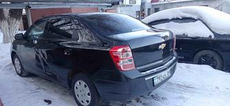 Сдаю машину 2022 года механика Chevrolet Cobalt