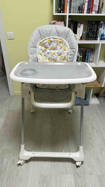 Детский стул для кормления