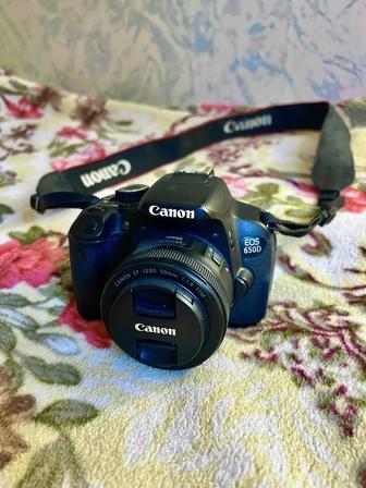 Canon EOS 650D (плюс Штатив, Объективы, Сумка)