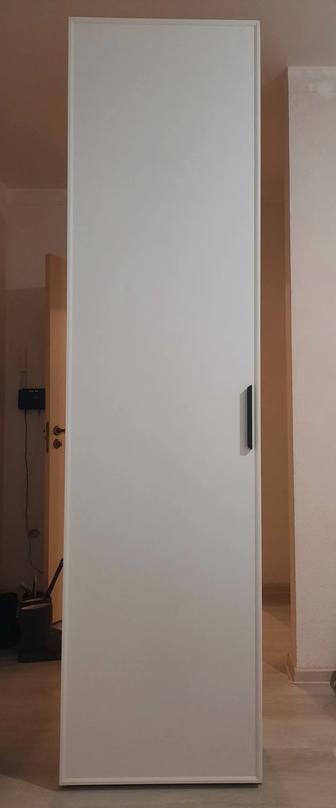 Продам шкаф в прихожую в отличном состоянии