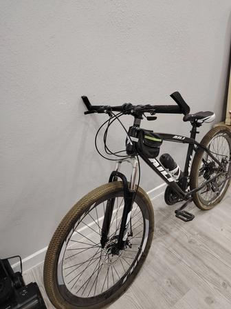 Продам б/у велосипед.