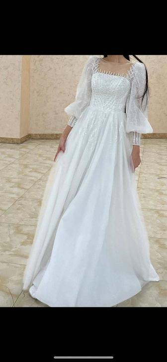 Продам свадебное платье б/у