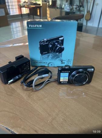 Цифровой фотоаппарат мыльница Fujifilm