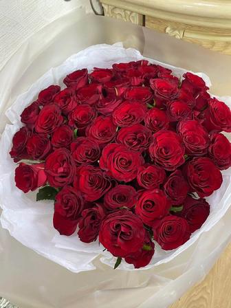Метровые розы 51 штук