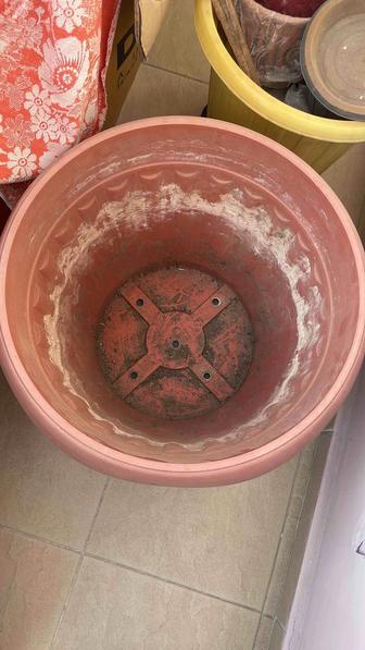 Горшки большие для цветов