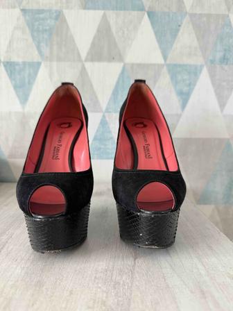 Туфли от Giorgio Fabiani