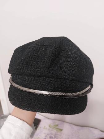 Зимняя стильная шапка (кепка-Россия)