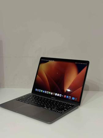 MacBook Air 13