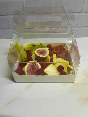 Сублимированные фрукты и мороженое