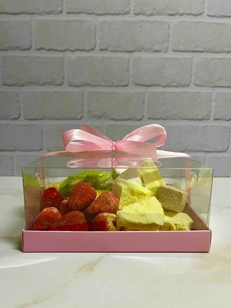 Сублимированные фрукты и мороженое