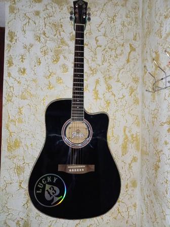 Акустическая гитара