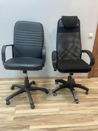 Продам офисные кресла бу