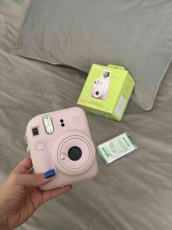 Instax 12