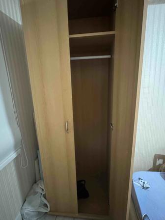 Продам шкаф стенку комод