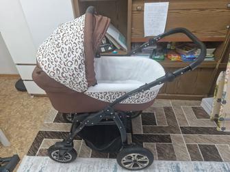 Продам детскую коляску