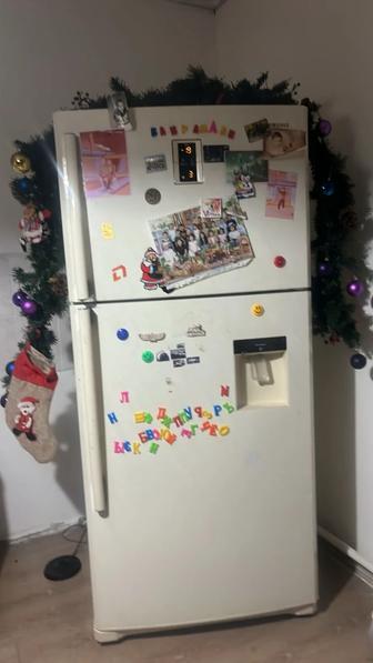 Продам холодильник samsung