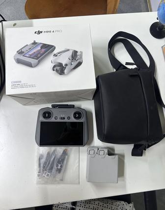 Дрон DJI mini 4 pro