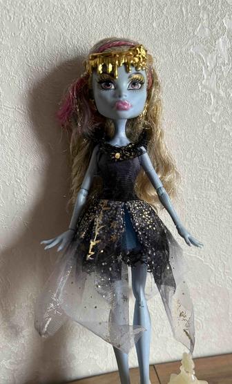 Эбби Боминейбл 13 желаний монстер хай