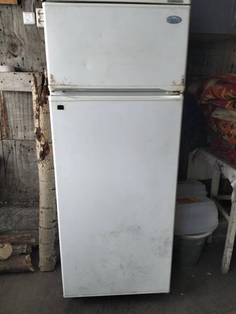 Продам холодильник срочно