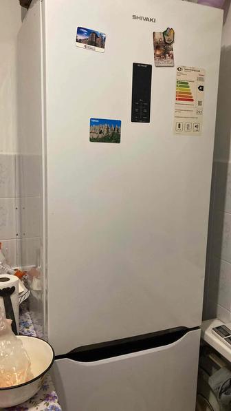 Товар Холодильник