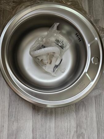 ПРОДАМ НОВУЮ РАКОВИНУ!