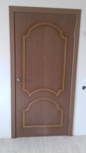 Установка дверей ручек доборов итд.