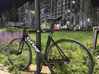 Fixed gear