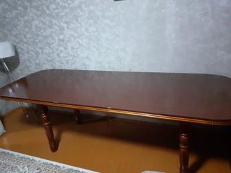 Стол семейный