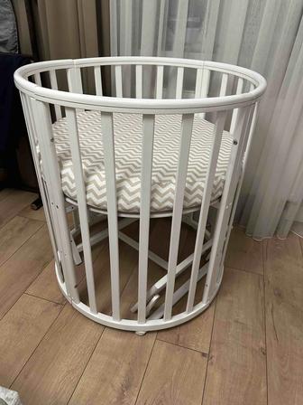 Продам кроватку 7 в 1