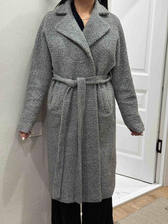 Продам пальто зимнее