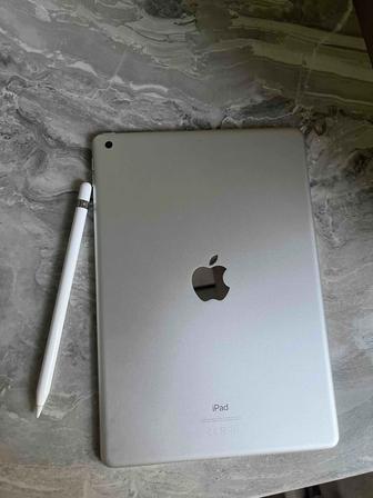 Продам Ipad 8 го поколения