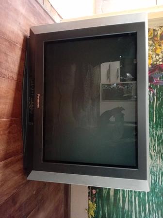 Отдам телевизор на запчасти даром
