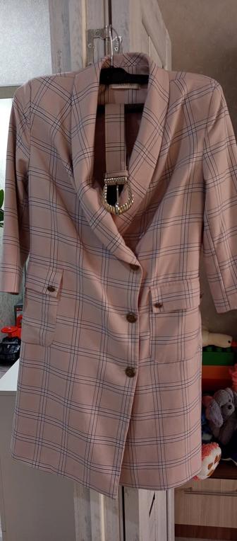 Платья Пиджак / женское