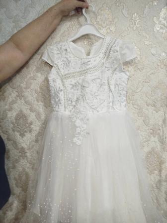 Детское новогоднее белок платья