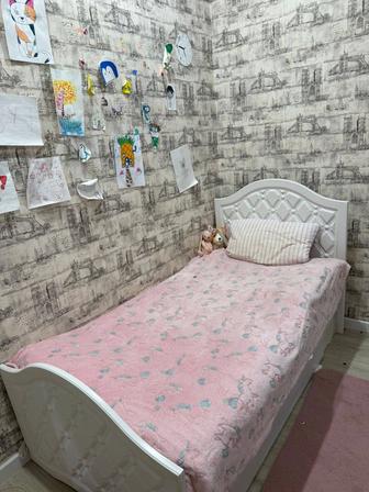 Кровать подростковая