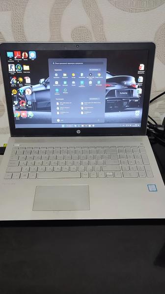 HP pavilion Laptop 15 i5 7200U/8GB/512GB/NVIDIA 940MX