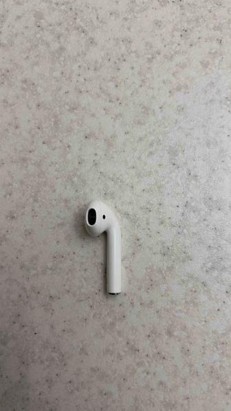 Air pods 2 generation (левое ухо)