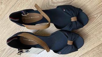 Туфли Tommy Hilfiger