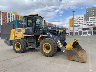 Сдам в аренду , фронтальный Погрузчик 2 кубовый