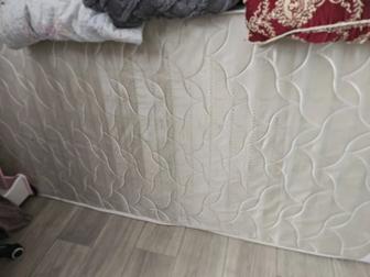 Продам б/у матрас
