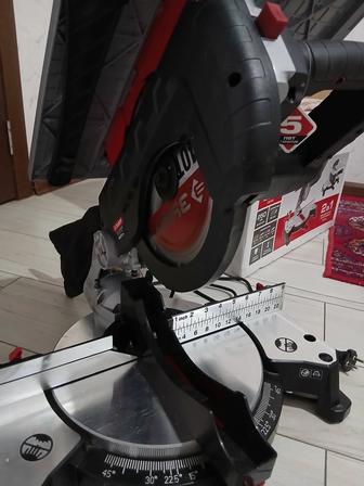 Продам углорез торцовка Бош