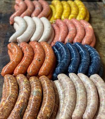 Свежее маринованное мясо для идеального шашлыка!