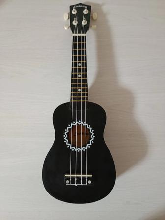 Продается Укулеле